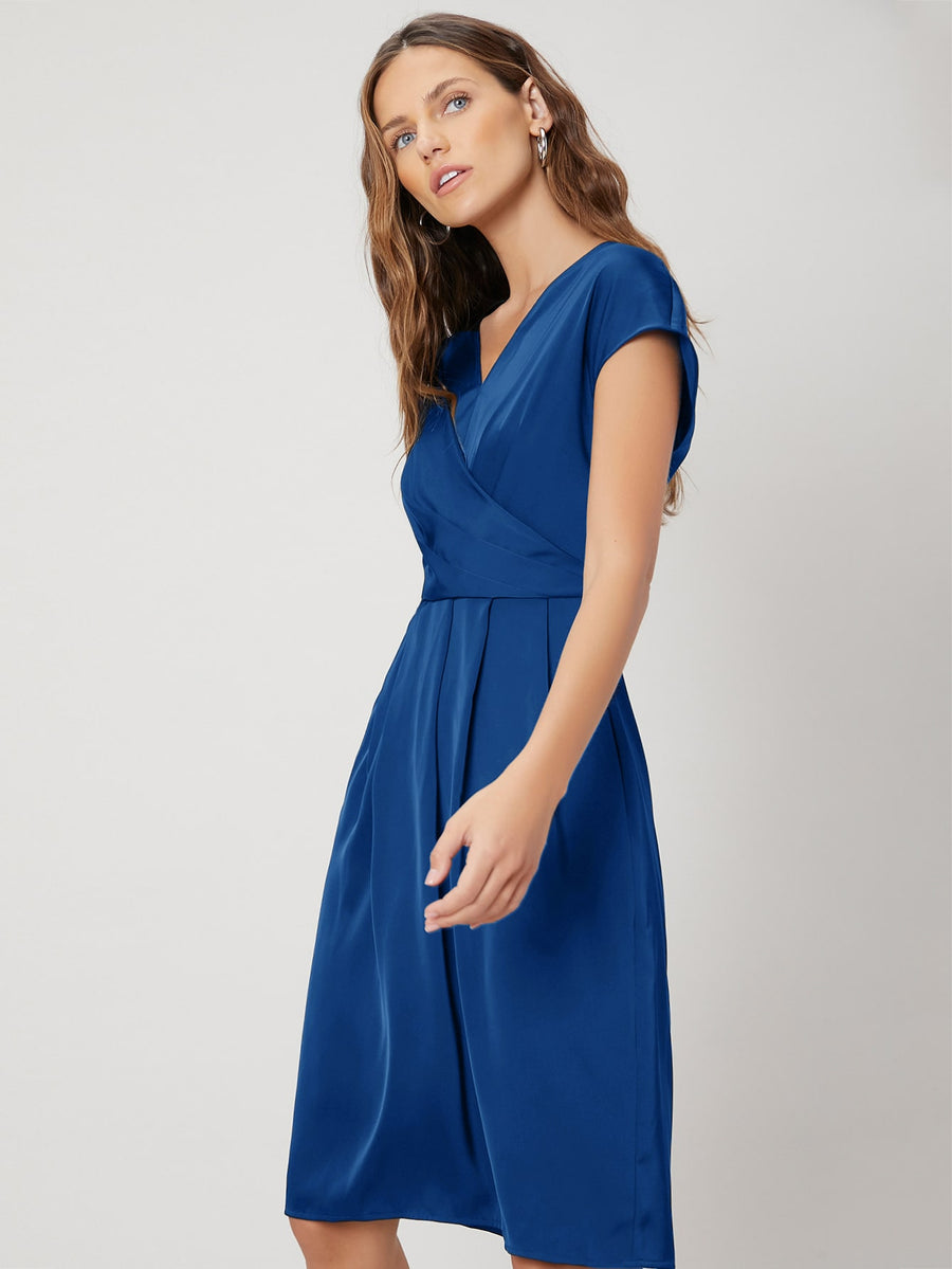 MOTF PREMIUM GATHERED BATWING SLEEVE DRESS